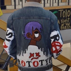 Meet your Posher, Chavez